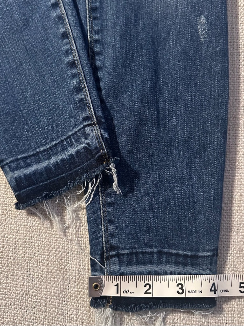 SPANX Distressed Ankle Skinny Jean Legging Sleek Chic Stretch Cottagecore Wmn M - Picture 14 of 14